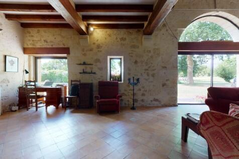 Property Image 8
