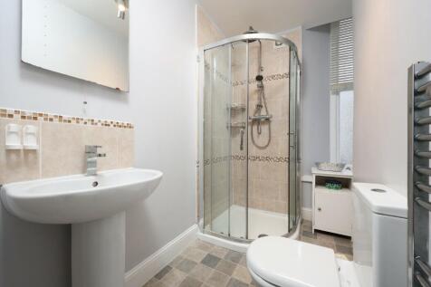 Shower / WC