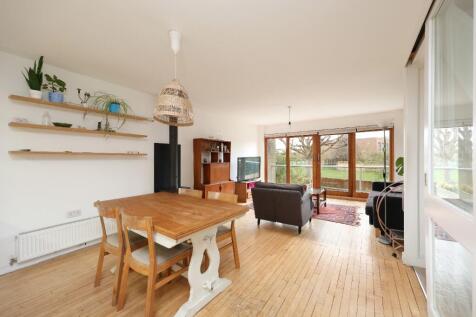 Dining Living area