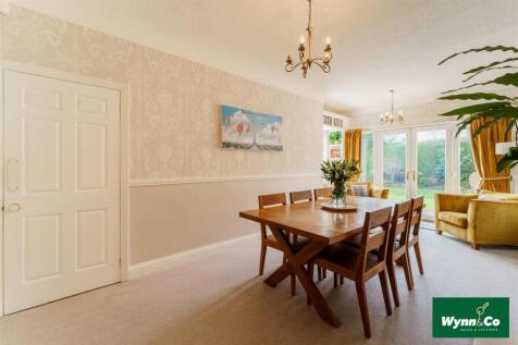 7 SALISBURY AVENUE-1025L.jpg