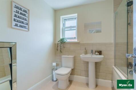 2 Wheatsheaf Court-1014L.jpg