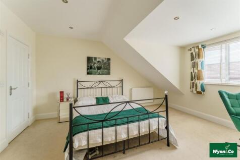 2 Wheatsheaf Court-1008L.jpg