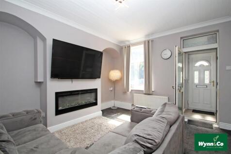 Living Room.jpg