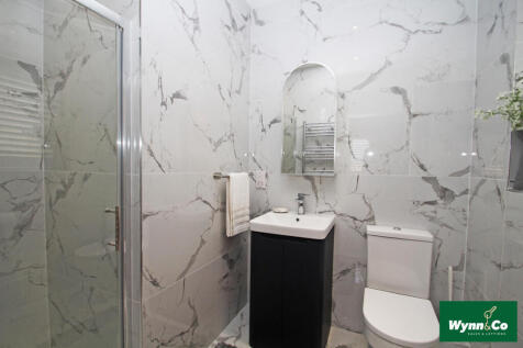 Ensuite Shower Room