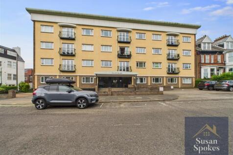 CAM01858G0-PR0127-STILL018.jpg