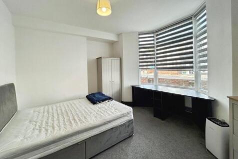 pbox-bedroom-322834.jpg