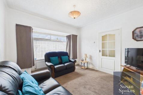 CAM01858G0-PR0148-STILL008.jpg