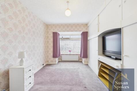 CAM01858G0-PR0148-STILL009.jpg
