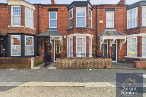CAM01858G0-PR0149-STILL023.jpg
