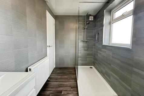 pbox-bathroom-322878.jpg