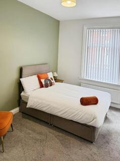 pbox-bedroom-323004.jpg