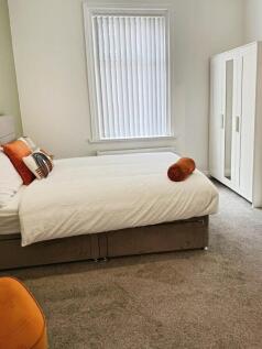 pbox-bedroom-323004.jpg