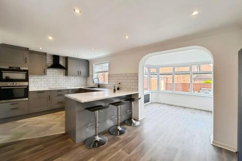 pbox-kitchen-323106.jpg