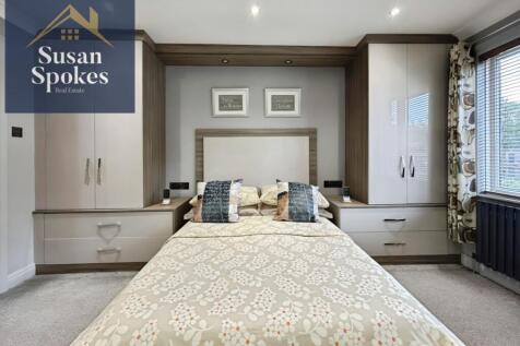 pbox-bedroom-324258.jpg