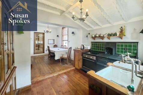 pbox-kitchen-329303.jpg