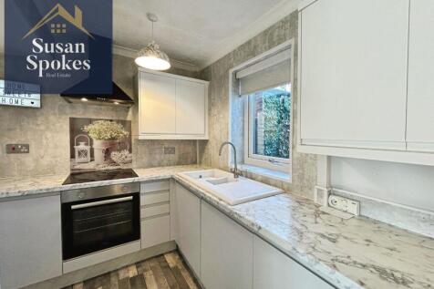 pbox-kitchen-336343.jpg