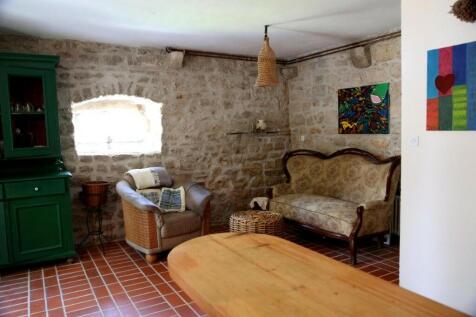 Property Image 28