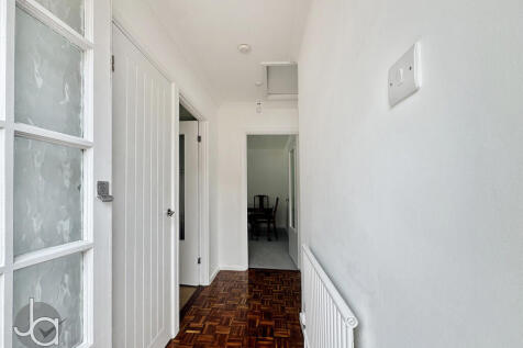 IMG_13882_10_larg...