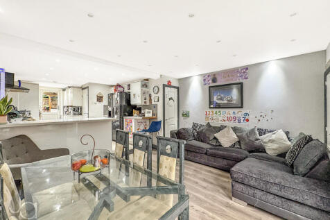 Photo 14-11-2025,...