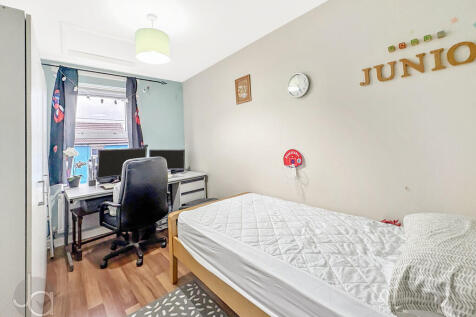 Photo 14-11-2025,...