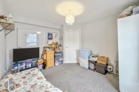 Photo 14-11-2025,...