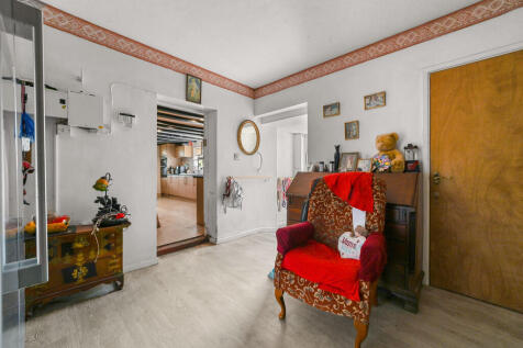 PT-FC(COL)-TheWhi...