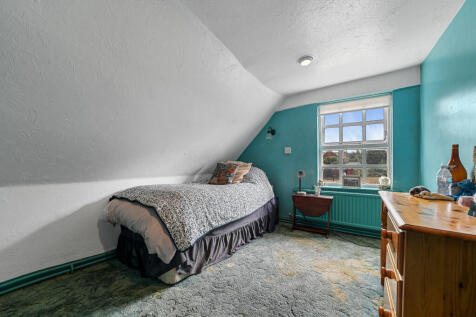 PT-FC(COL)-TheWhi...