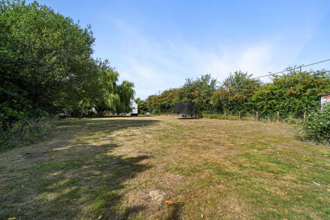 PT-FC(COL)-TheWhi...