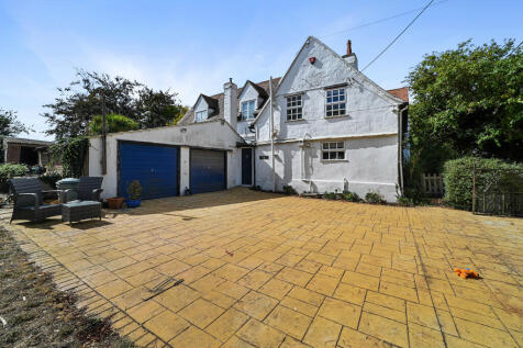 PT-FC(COL)-TheWhi...