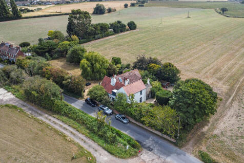 PT-FC(COL)-TheWhi...