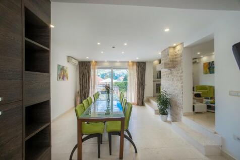 dinning area