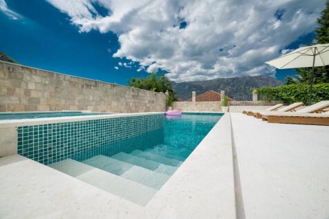 pool with jacuzzi