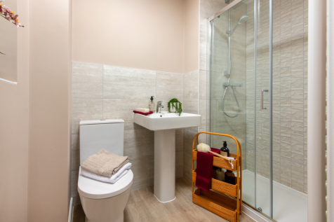 Walnut.Ensuite