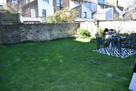 SHARED GARDEN