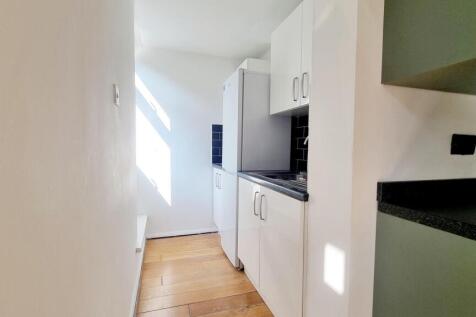 Lounge/Diner/Kitchen