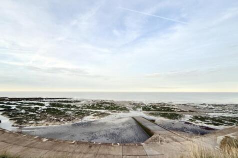 BIRCHINGTON PROMENADE