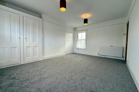 Lounge or Bedrom