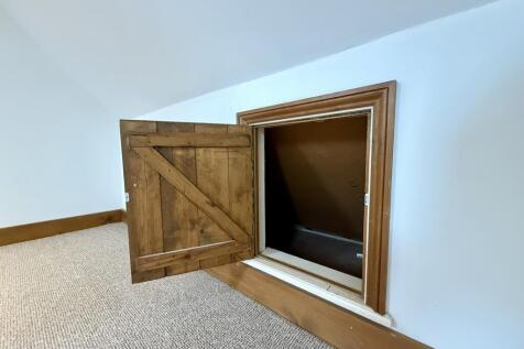 2nd Reception Storage