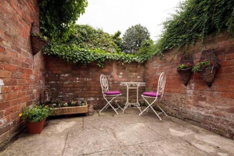 Mulbery garden