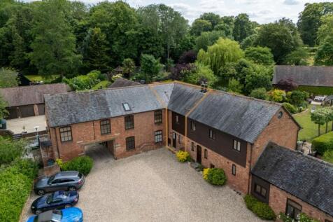 Woodcote front