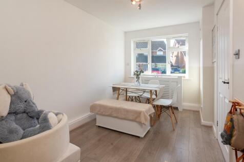 51 St. Andrews Crescent-7