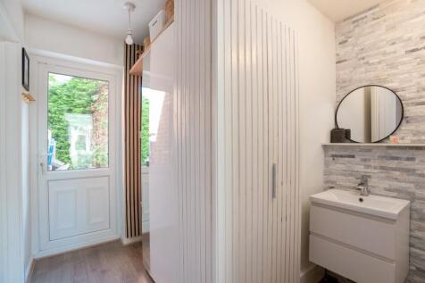 51 St. Andrews Crescent-8