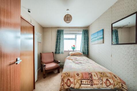 XT5A1562-HDR(3)