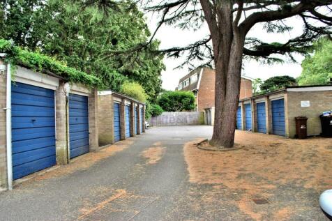 Garages/Parking