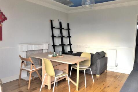 Lounge/Diner