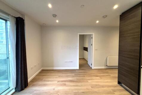 Lounge/Kitchen