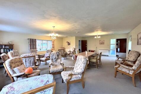 Communal Lounge