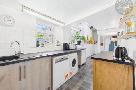 Kitchen/Breakfast Rm
