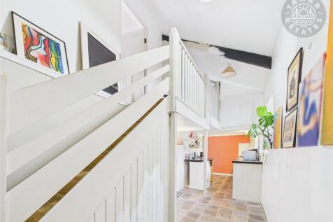 Kitchen/Breakfast Rm