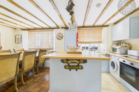Kitchen/Dining Rm